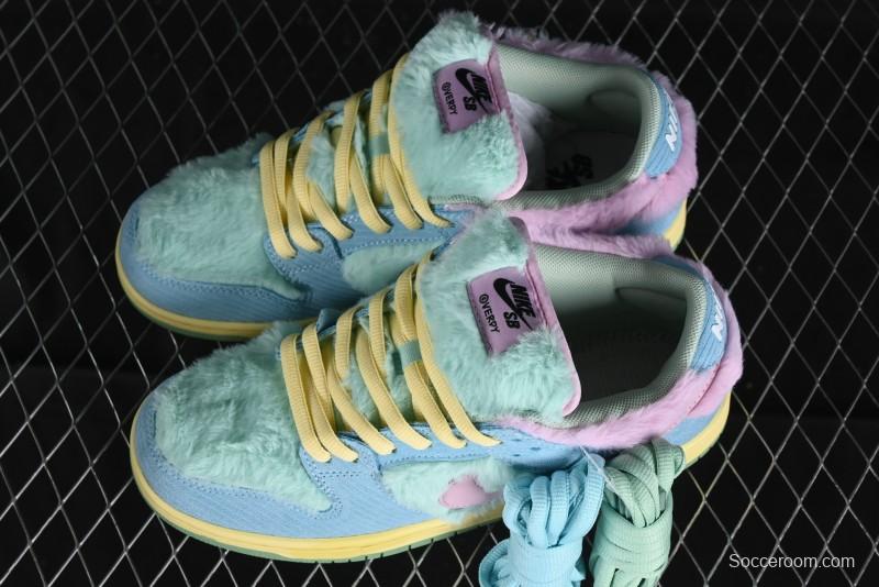 Nike SB Dunk Low Verdy x Nike Visty Collaboration Sneakers - FN6040-400