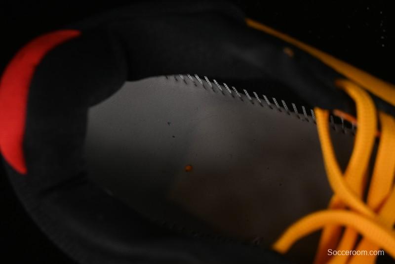 Nike Zoom Kobe 5 Chaos Bruce Lee Professional Basketball Shoes - CD4991-700