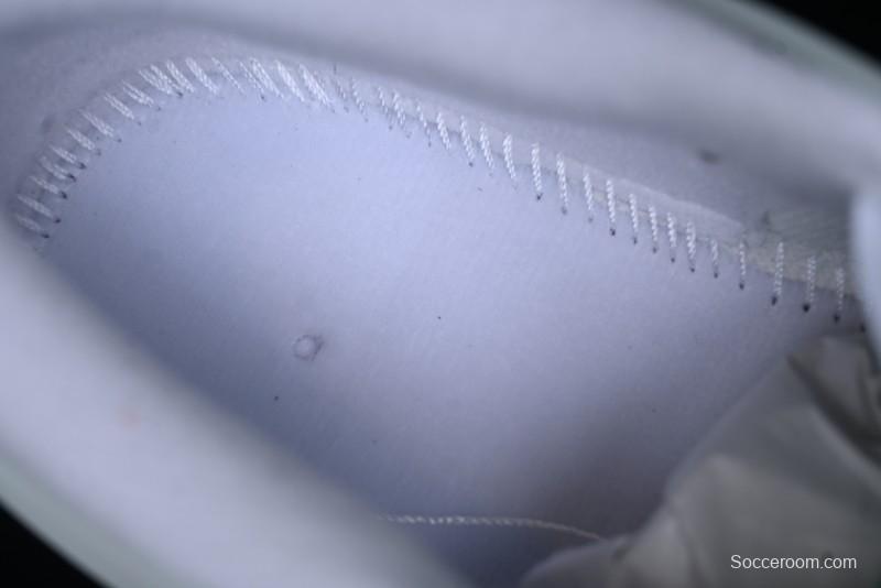 Nike Air Jordan 4 Remastered AJ4 Retro Sneakers in White Green with Gum Sole - FQ7939-103