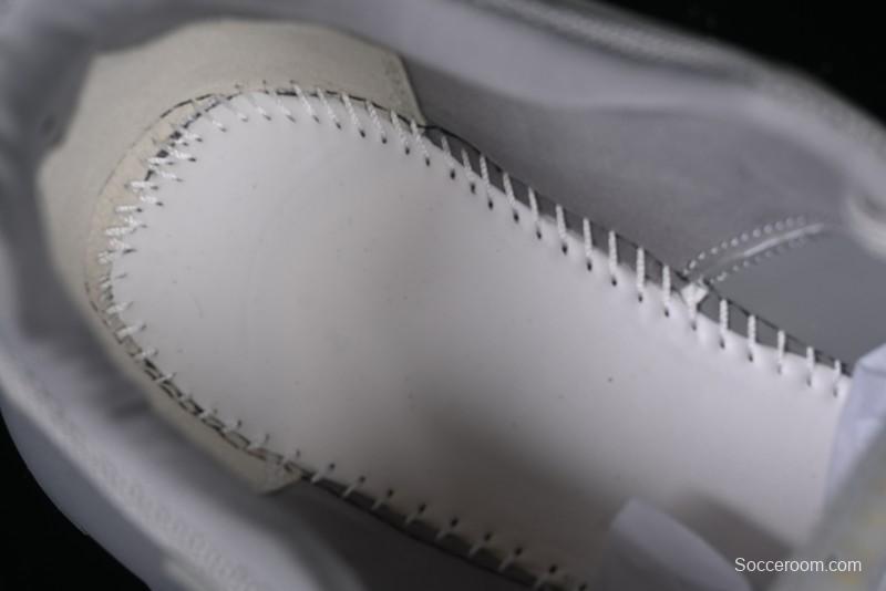 Prada Cloudbust Air Thunder Lifestyle Low-Top Sneakers with Anti-Slip and Wear-Resistant Design - 2EG293