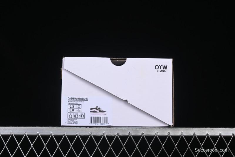 Vans HommeGirls x Vans Sk8-Mid Fashion Casual Mid-Top Canvas Sneakers with Bold Side Stripes - VN000NBNCJK