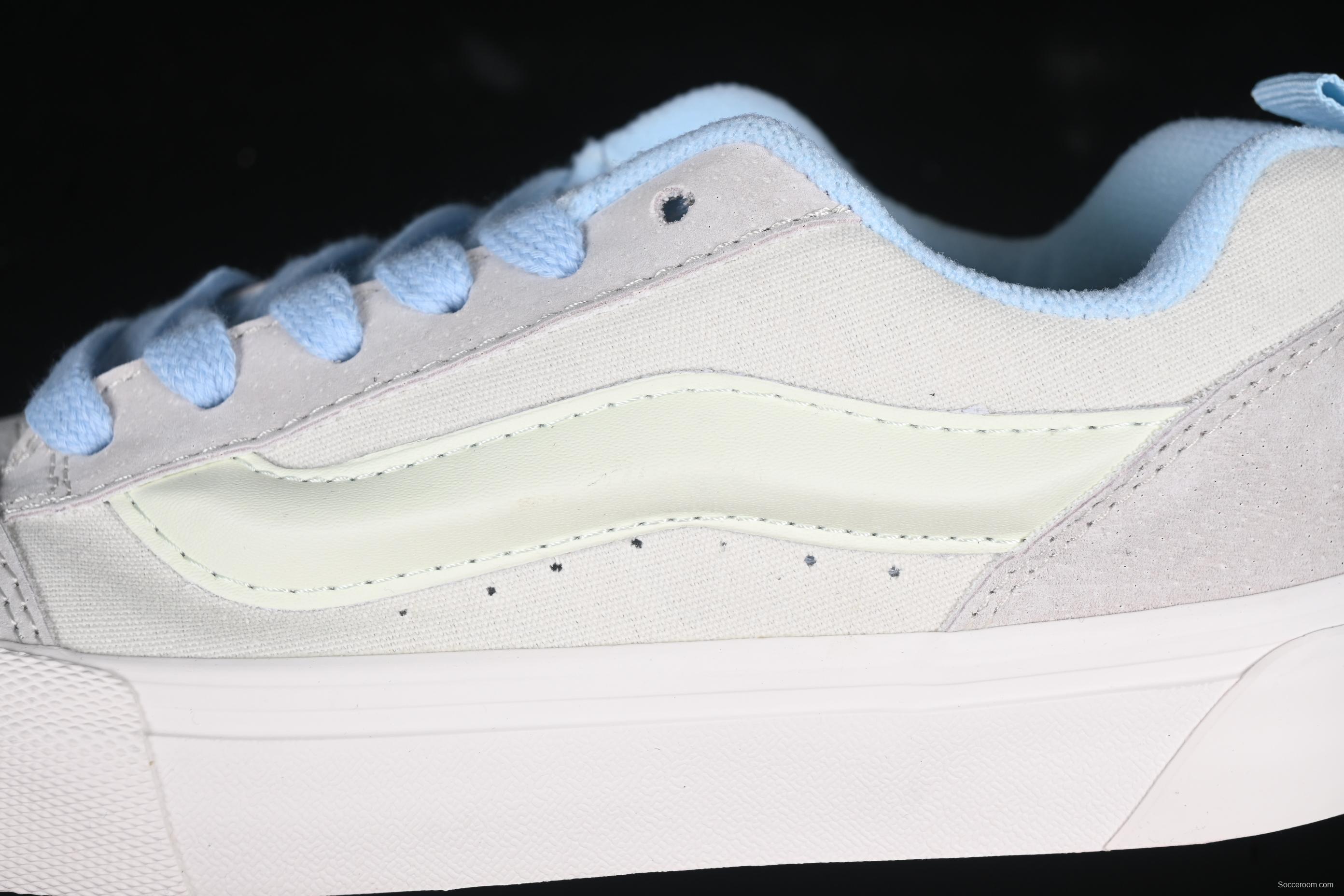 Vans Knu Skool Low-Top Retro Chunky Sneakers - VN000D6CZ5D