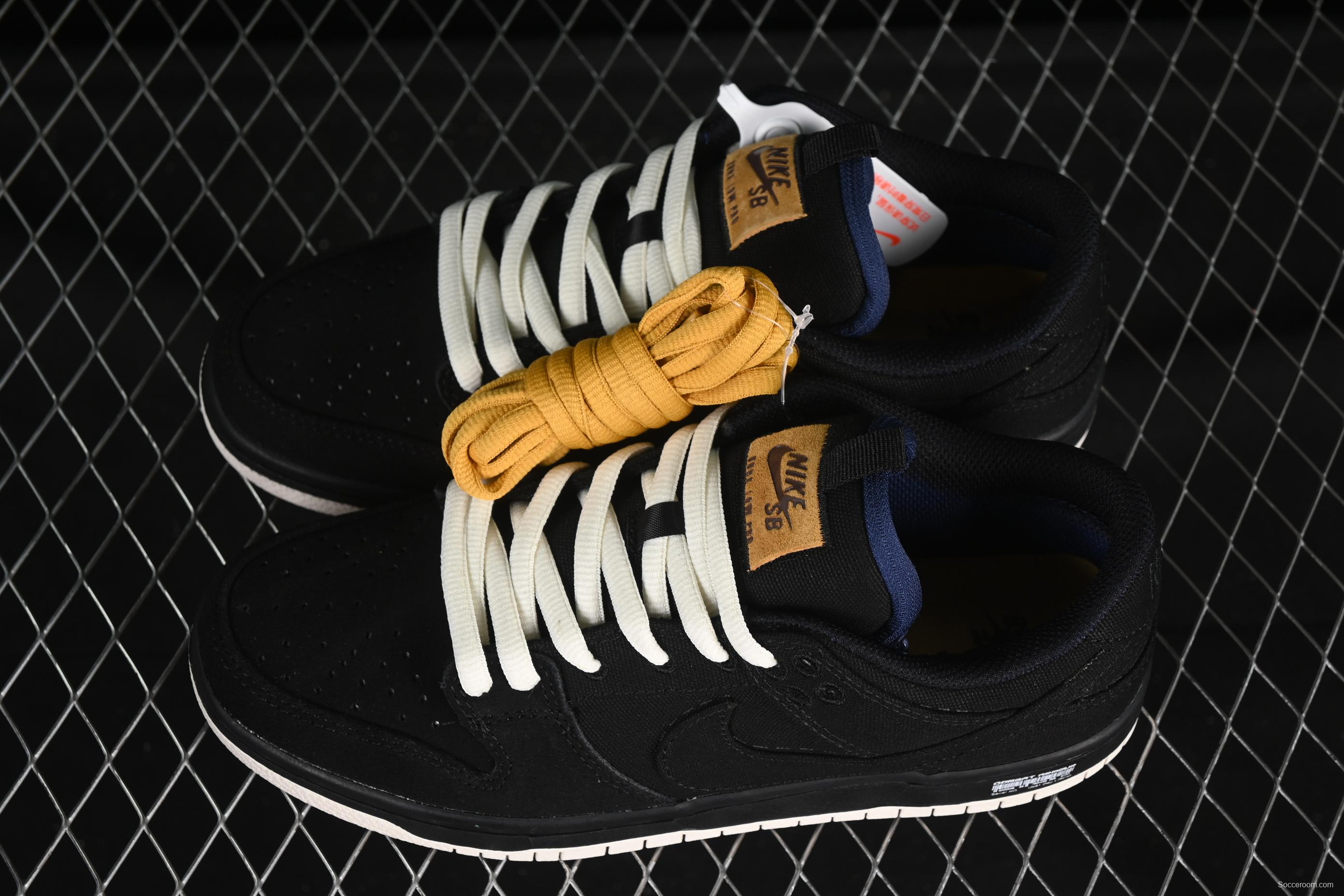 Nike SB Dunk Low Black Hole Low-Top Skateboarding Shoes - DX6775-400