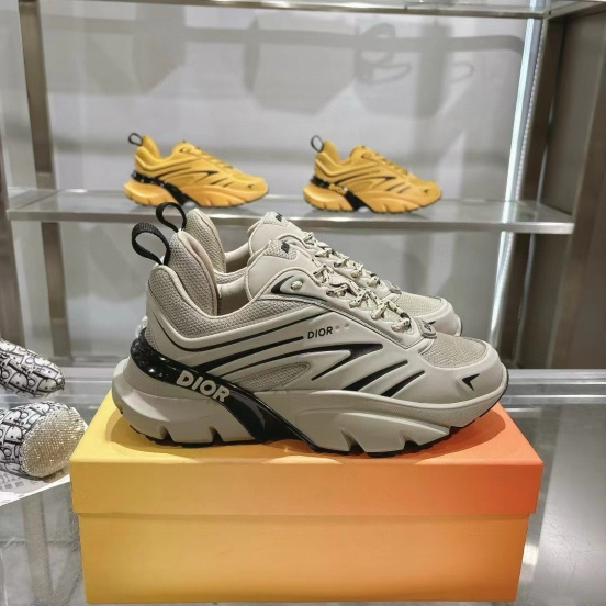 2024 Unisex Dior Beige Black Mesh Sneakers MJ00360