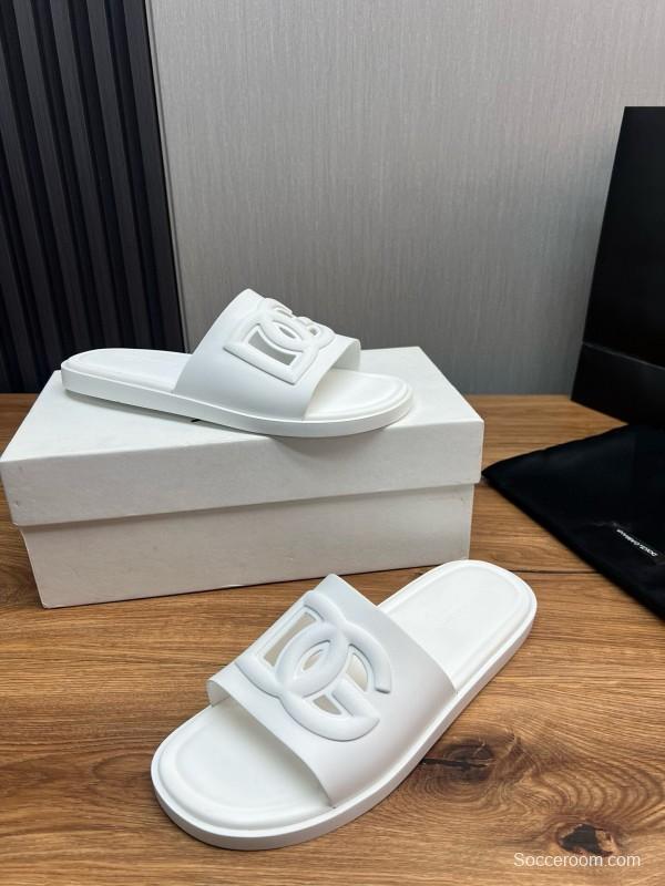 2025 Dolce & Gabbana White Rubber Slippers