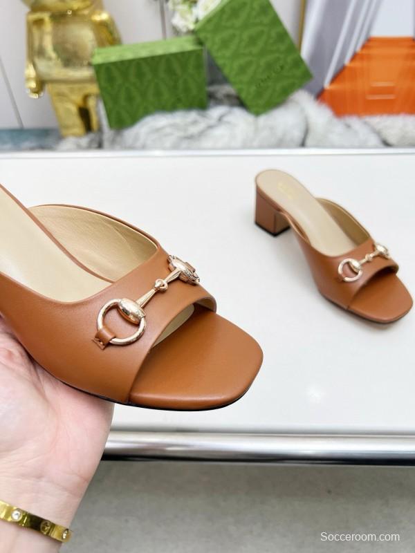 2025 Women Gucci Brown Leather Mules Classic Buckle MJ00180/215