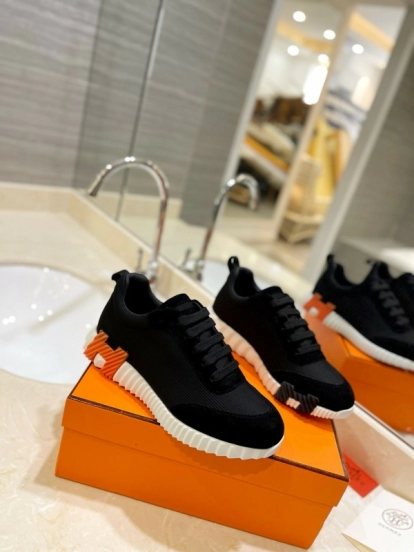 2024 Unisex Hermès Black Imported Silk Glazed Calf Suede Synthetic Fabric Sneakers MJ00320