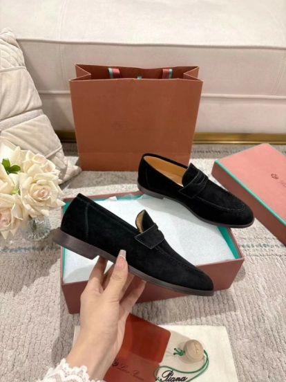 2025 Women Le Parmentier Black Suede Loafer LY00400