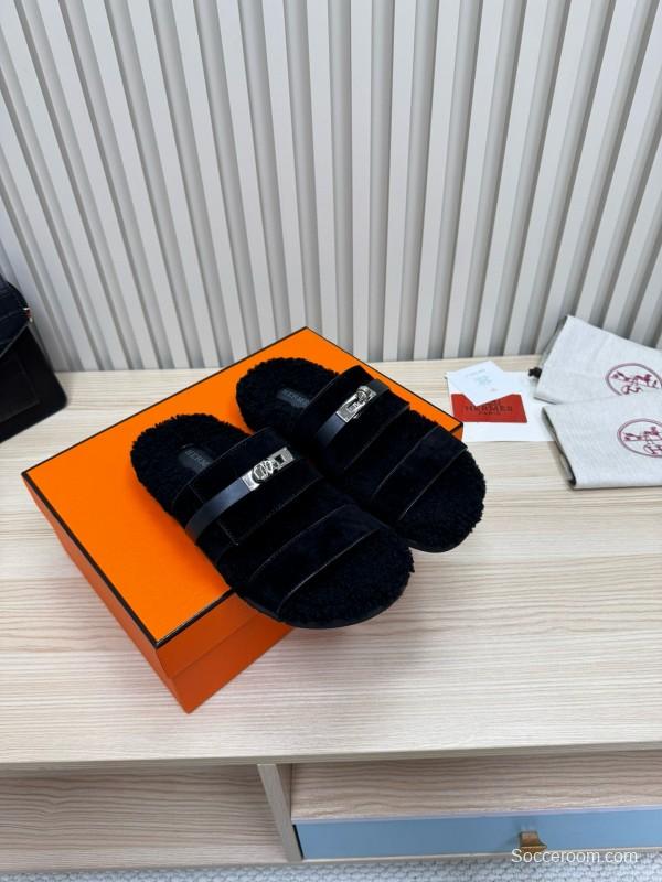 2024 Slippers Hermès Black Sheepskin Slippers MJ00300