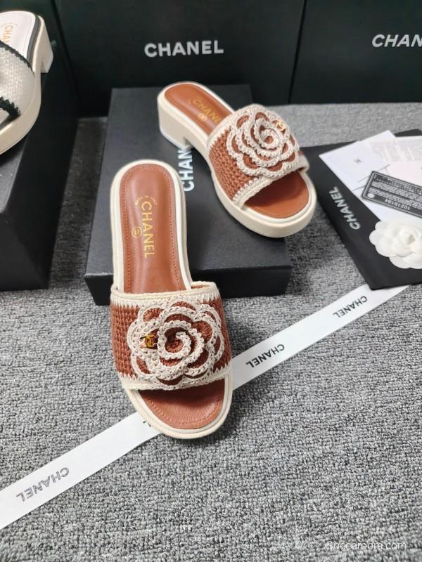 2025 Women Chanel Brown White Leather Slippers