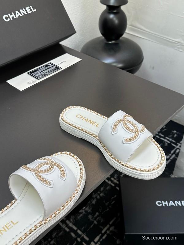 2025 Slippers CHANEL White Leather Woven Chain CC Logo LY00320
