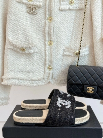 2025 Women Chanel Black Sequin Espadrille Slides Classic Double C Logo Handmade Braided Sole KFY00240(F)