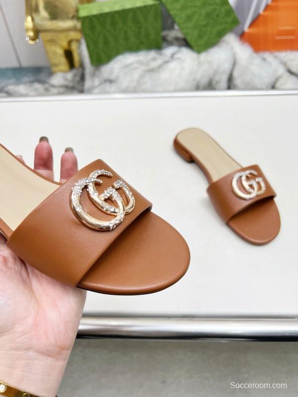 2025 Gucci Camel Leather Slippers GG Buckle MJ00190/225