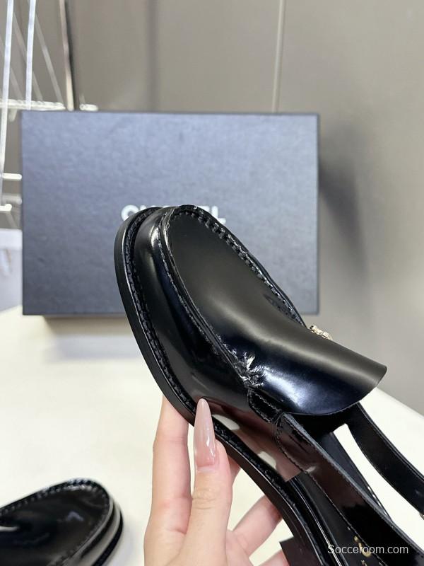 2025 Women Chanel Black Leather Loafers CC Logo KFY00300