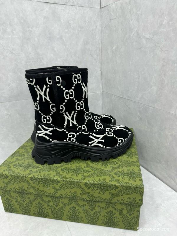 2024 Women Gucci Black White Suede Snow Boots GG NY Embroidery MJ00370