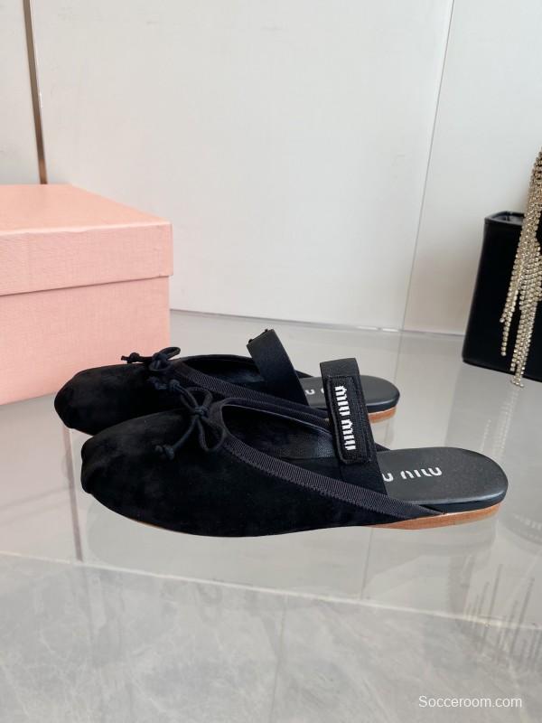 2025 Women Miu Miu Black Suede Ballet Flat Elastic Band Ballerina Slippers KFY00280