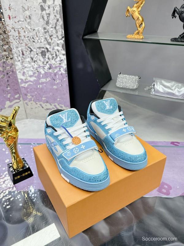 2025 Unisex Louis Vuitton Blue White Leather Denim Plimsolls Beaded LV Trainer AS00400