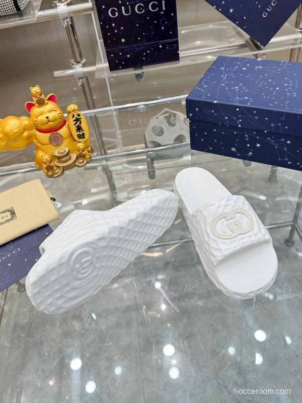 2025 Men Gucci White Rubber Slippers Interlocking G KFY00170