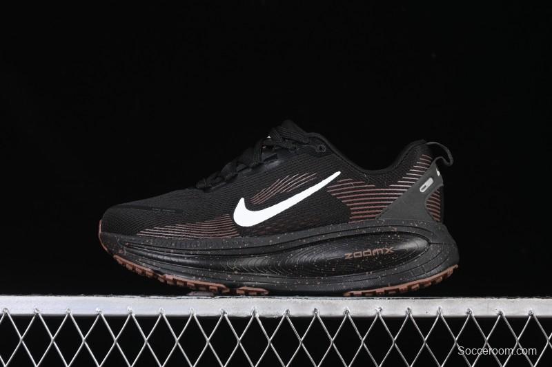 Nike Air Zoom Vomero 18 Cushioned Running Shoes - IH4454-001