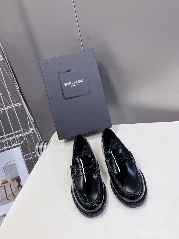 Saint Laurent Classic Loafer Flats - KFY00350