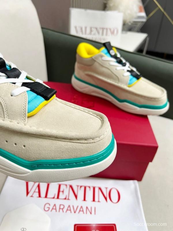 Valentino RUNBOOT Mid-Top Sneakers with Urban Casual Design - AS00380