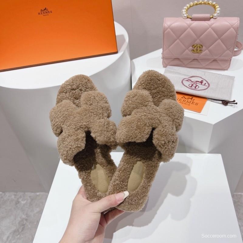 Hermès Teddy Wool H Slippers Flat Fur Slides - LY00240
