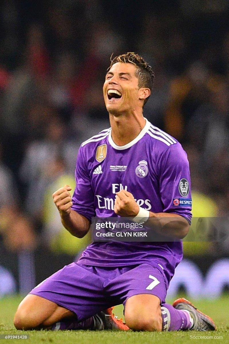 Player Version Retro 16/17 Real Madrid Away Long Sleeve Jersey