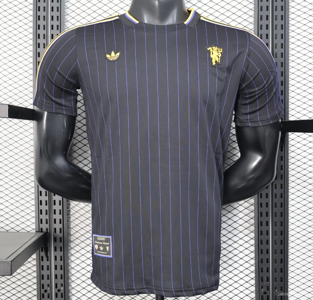 Player Version 25/26 Manchester United Black Casual Jersey